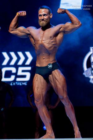 CLASSIC PHYSIQUE 178